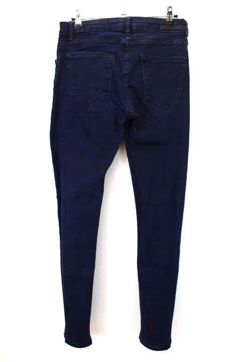 Jeans droit avec fermeture éclaire et poches ZARA taille 40 - Vêtement de seconde main - Friperie en ligne