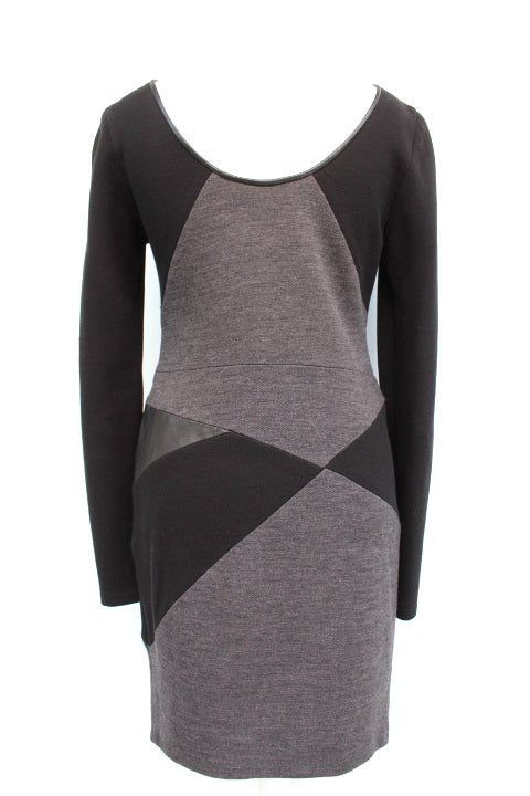 Robe décolletée dans le dos MAJE Taille 40 - Vêtement de seconde main - Friperie en ligne