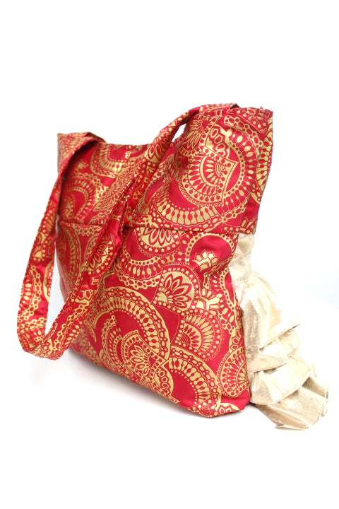 Sac fourre tout à volant dorés et motifs ethniques