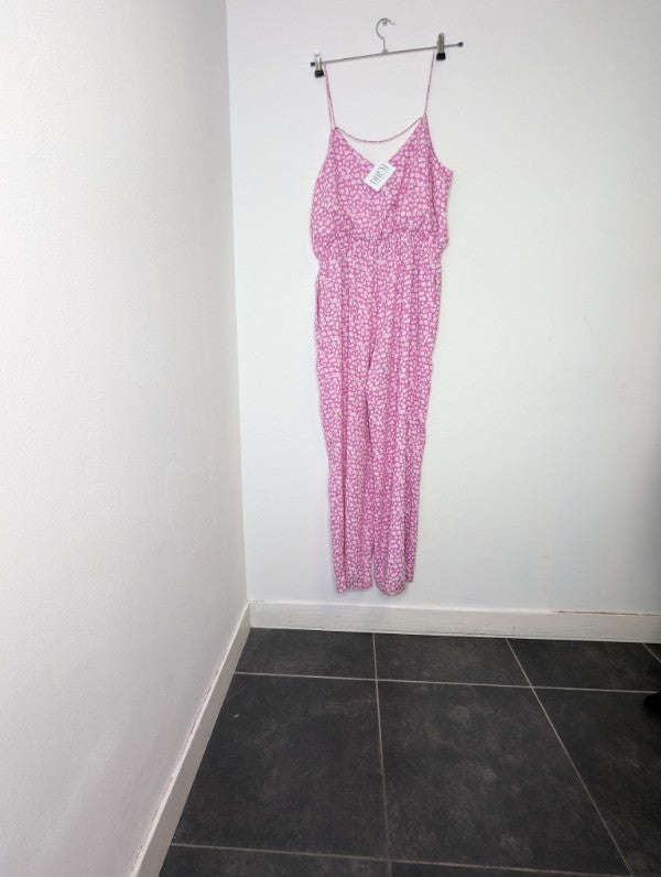 114242 - Photo