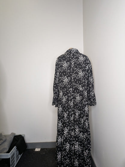 114945 - Photo