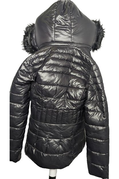 114973 - Photo
