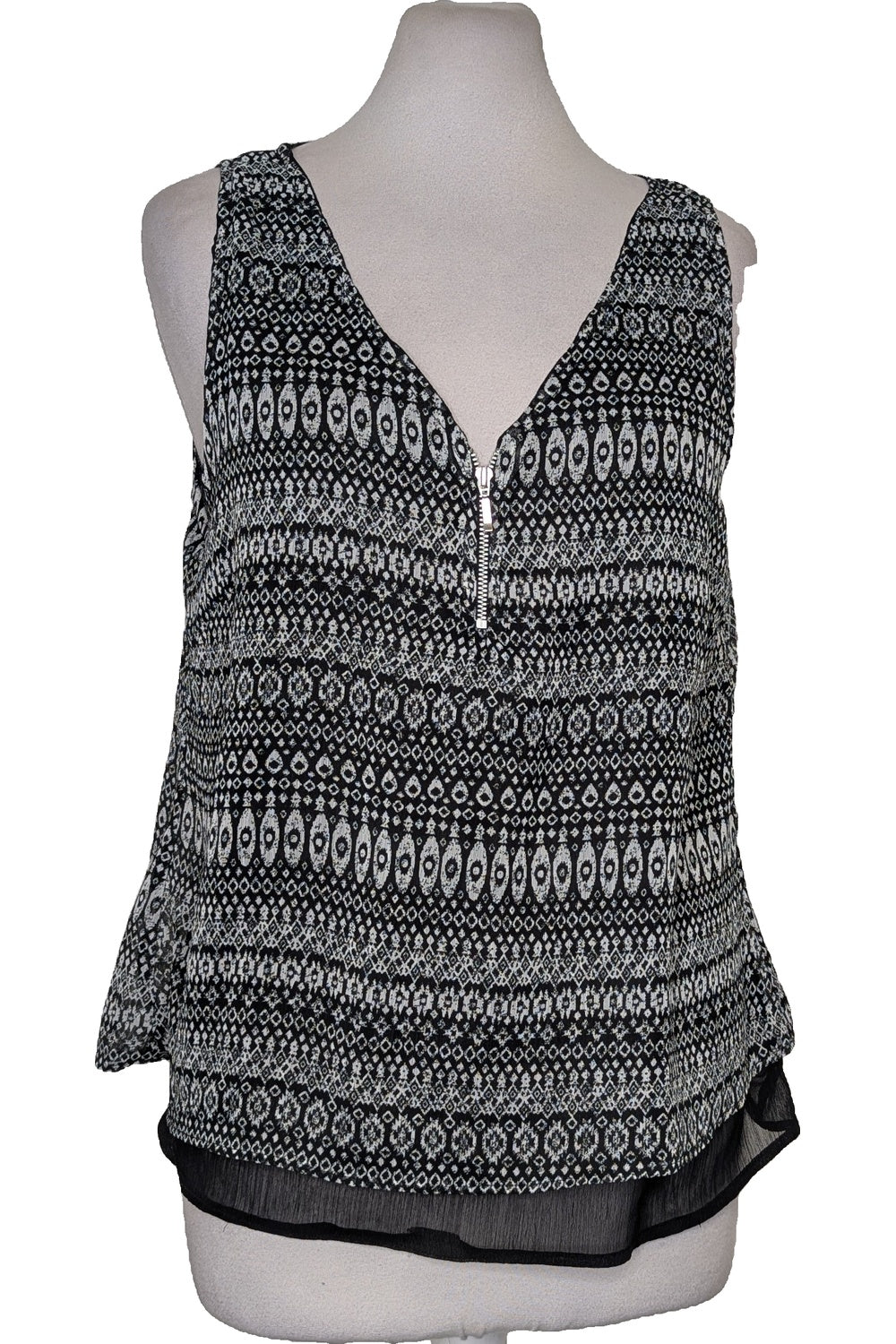 117153 - Photo