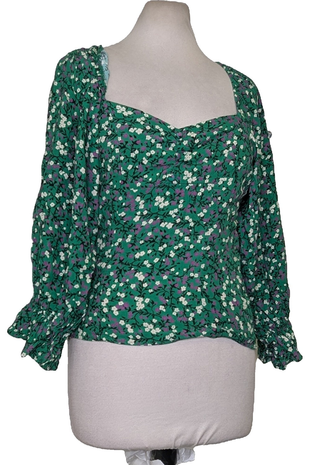 119005 - Photo