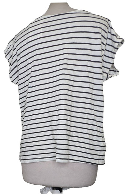 119303 - Photo