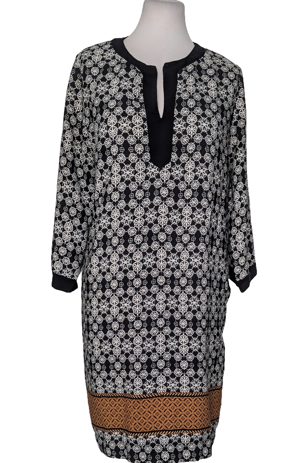 119383 - Photo