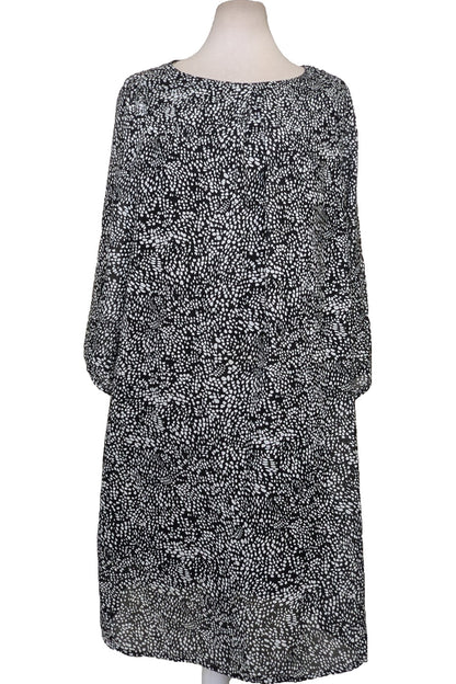 119779 - Photo