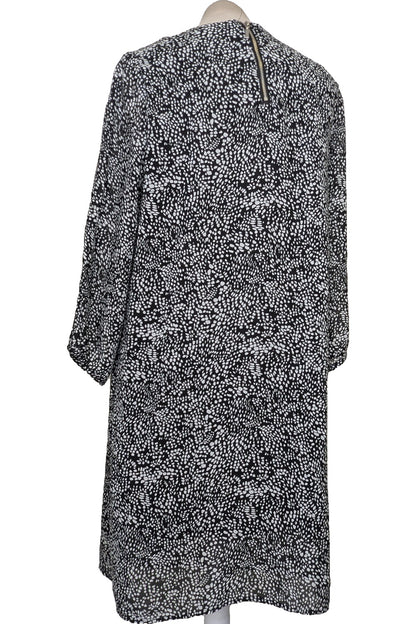 119779 - Photo