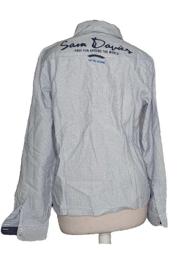 124069 - Photo