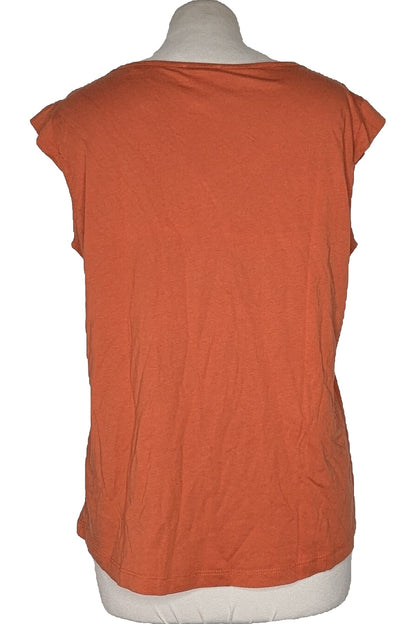 124117 - Photo