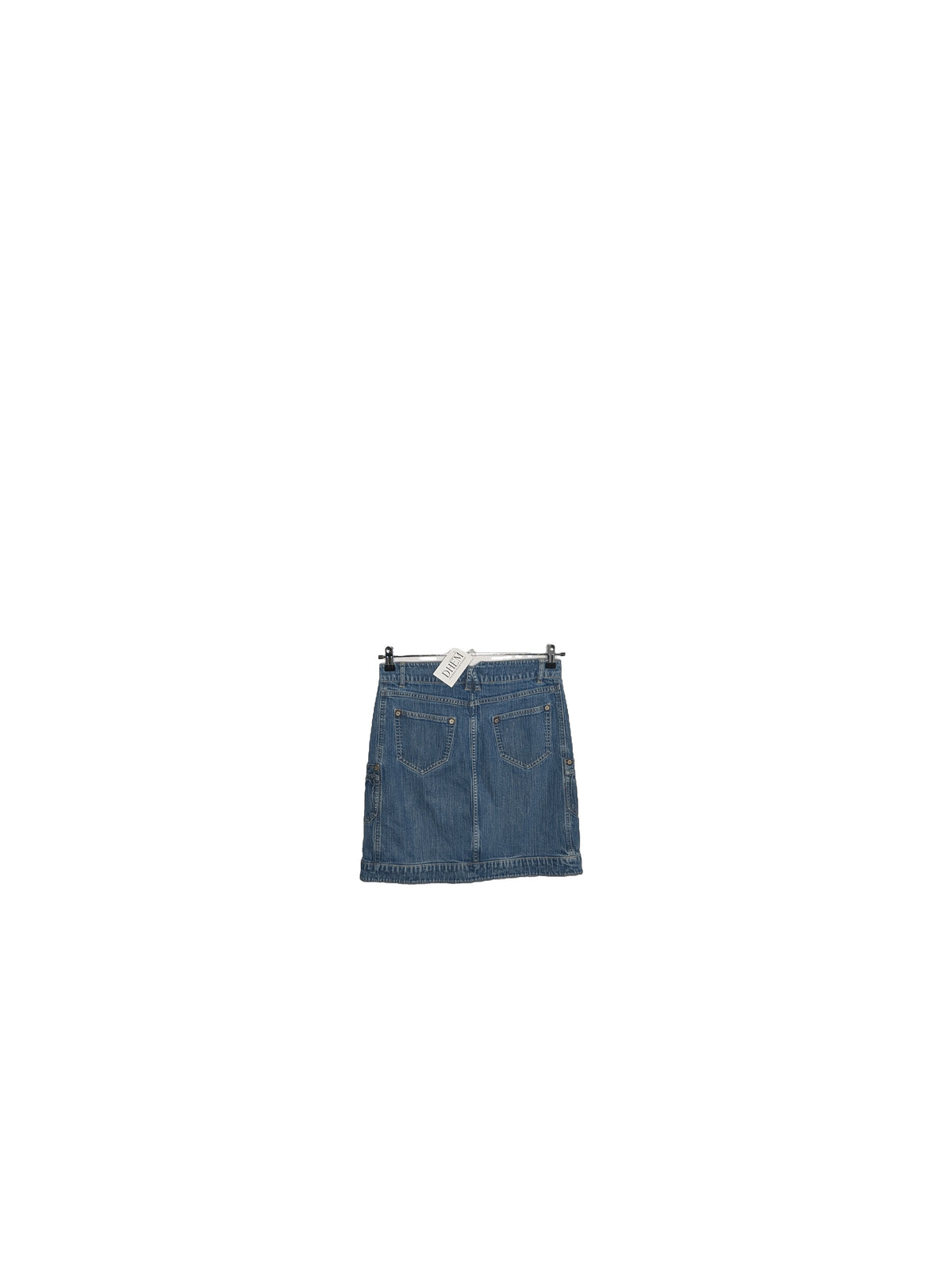 124288 - Photo