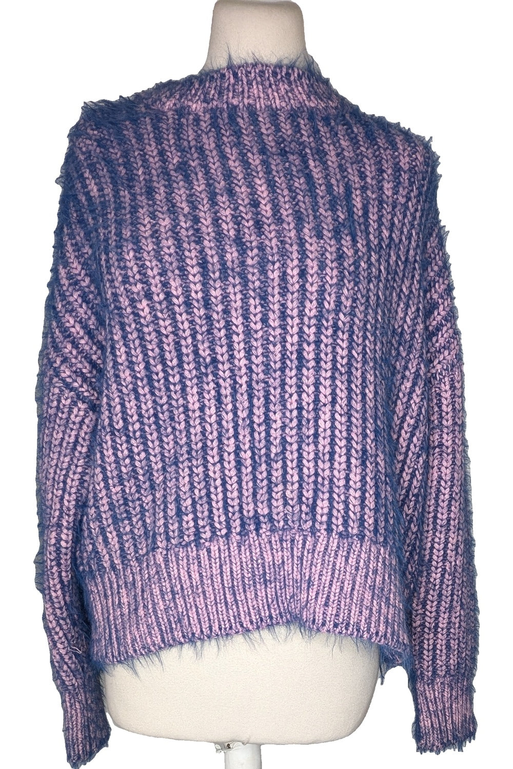 125637 - Photo