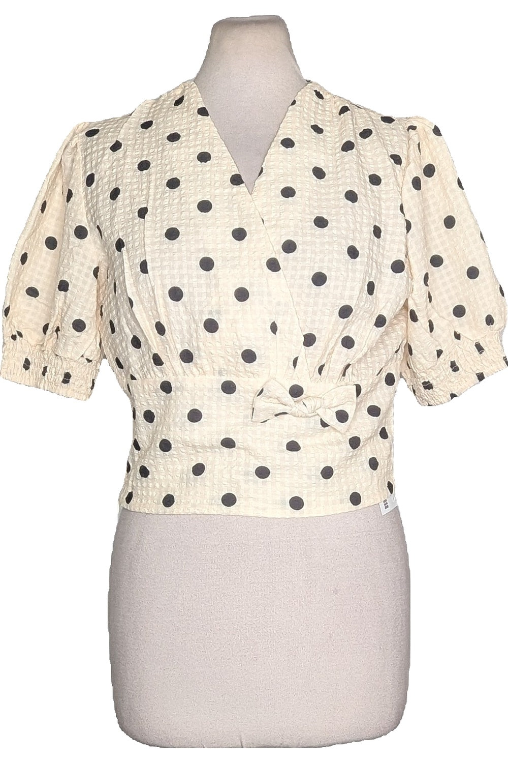 128172 - Photo