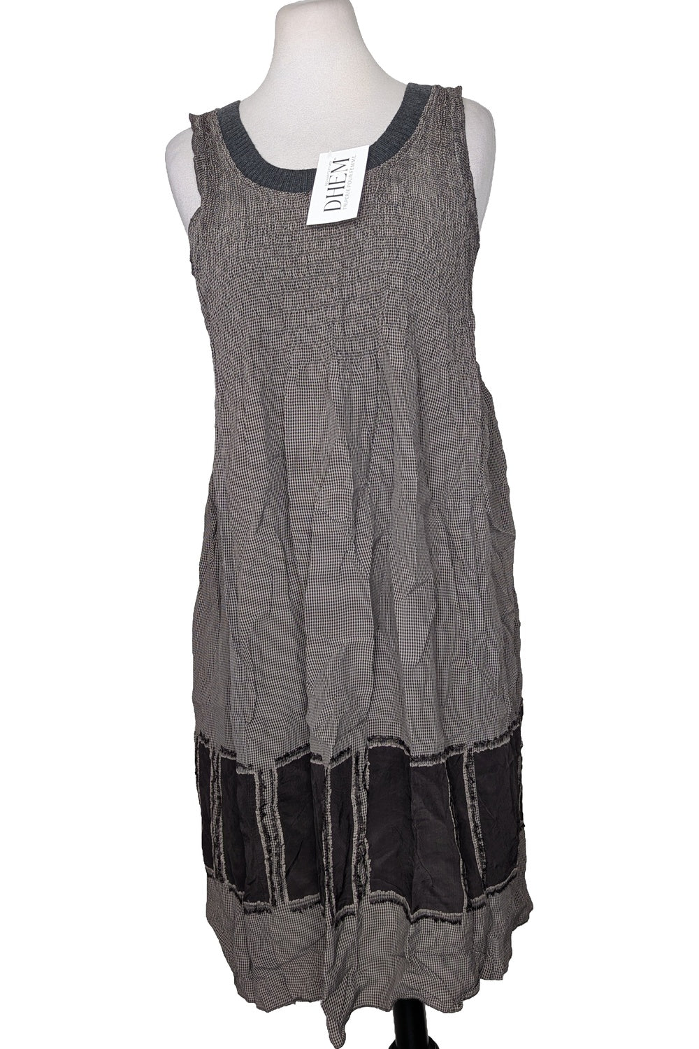 128517 - Photo
