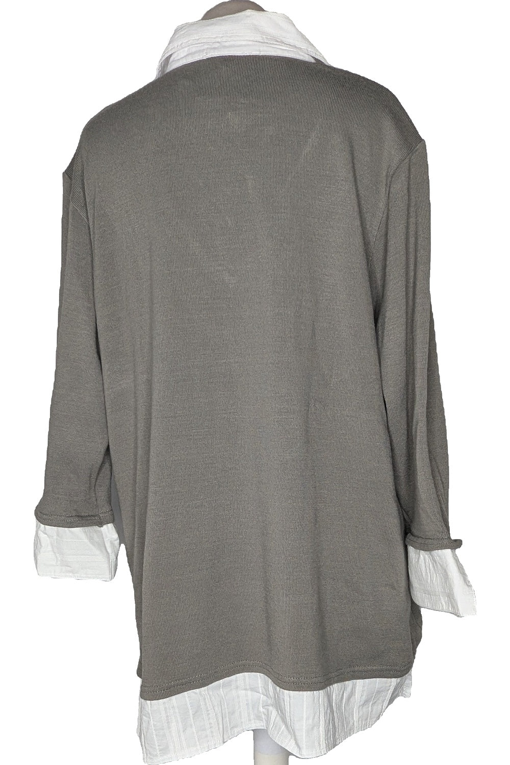 128707 - Photo