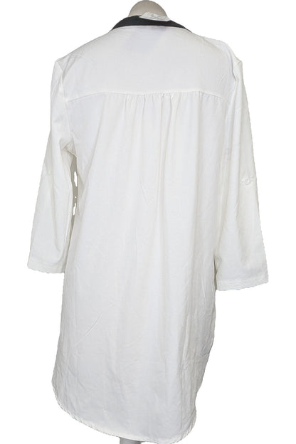 129906 - Photo