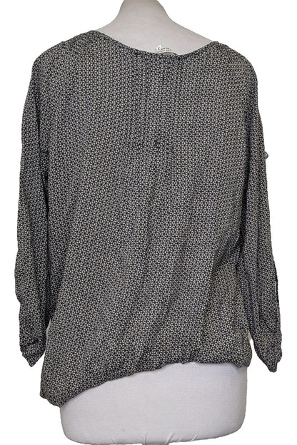 131373 - Photo