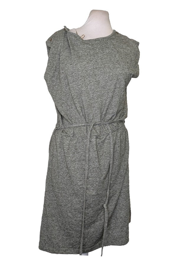 131908 - Photo