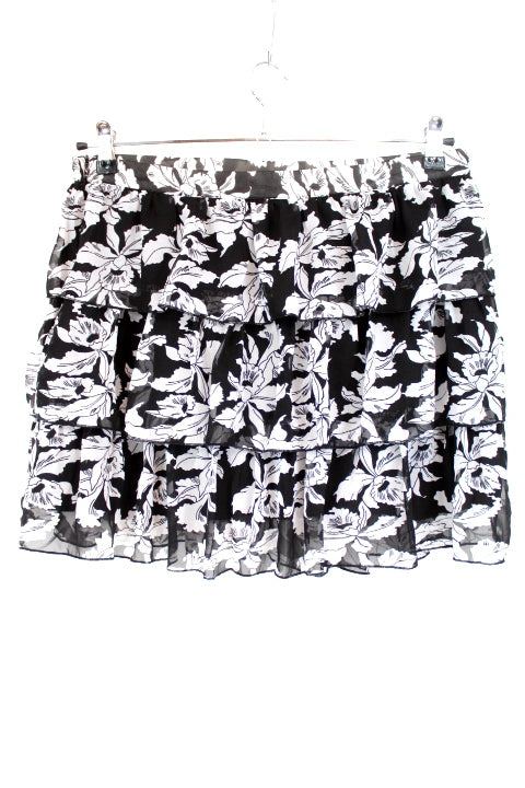 Jupe courte avec volants Best Mountain taille 42 - friperie femmes, vêtements d'occasion, seconde main