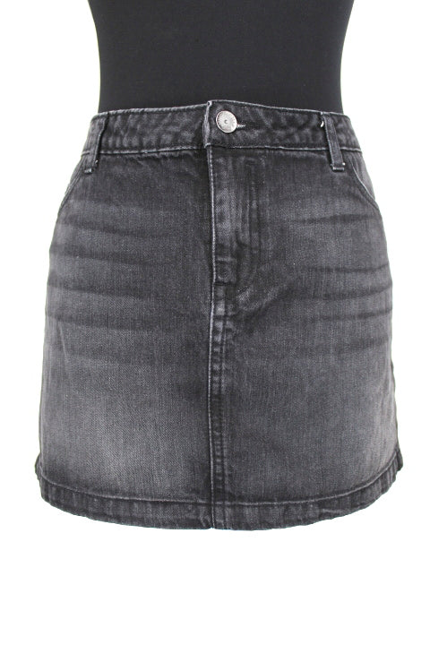 Jupe courte en jean noir Springfield taille 40 - friperie femmes, vêtements d'occasion, seconde main