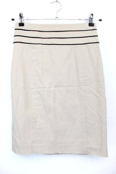 Jupe épaisse H&M taille M - friperie femmes, vêtements d'occasion, seconde main