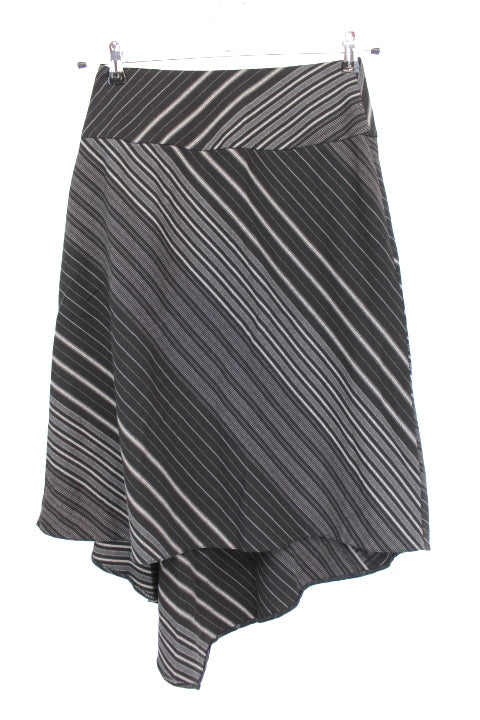 Jupe évasée ETAM Taille 36 - Friperie seconde main