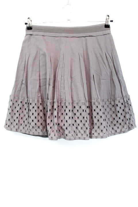 Jupe légère broderie anglaise C&A taille 38 - friperie femmes, vêtements d'occasion, seconde main