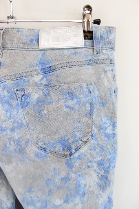 Pantalon jean nuages gris Diesel taille 34