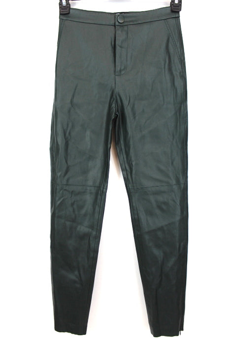 Pantalon simili cuir couleur sapin Zara taille 32 - friperie femmes, vêtements d'occasion, seconde main