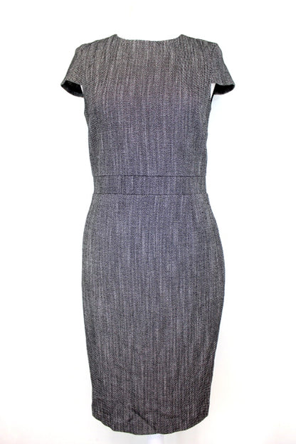 Robe ajustée à motifs chevrons fins H&M taille 36 - friperie femmes, vêtements d'occasion, seconde main