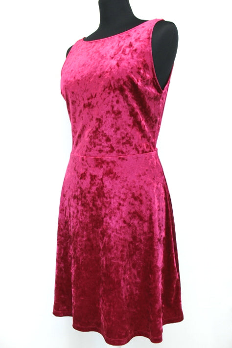 Robe en velours bordeaux divided taille 38