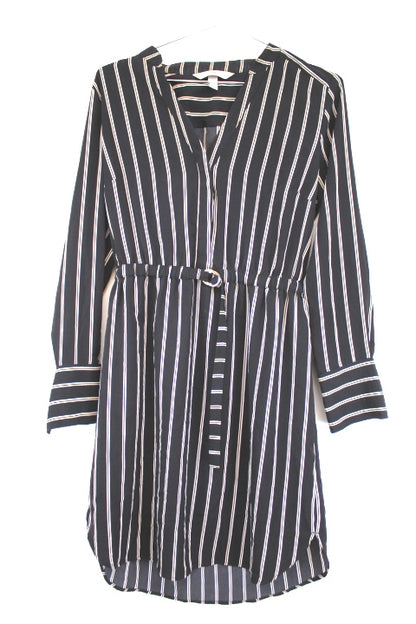Robe légère ceinture élastique H&M Taille 38 Orléans - Occasion - Friperie en ligne