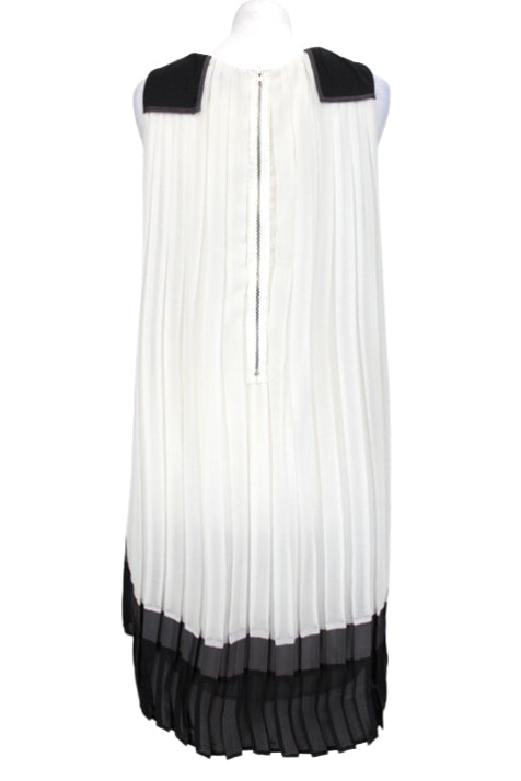 Robe plissée Deby Debo taille 36