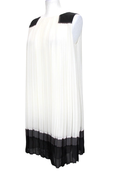 Robe plissée Deby Debo taille 36