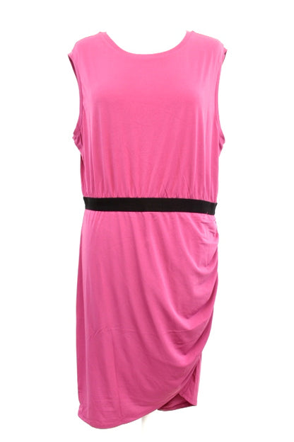 Robe stretch sans manches BCBG Taille 4244 NEUF Orléans - Occasion - Friperie en ligne