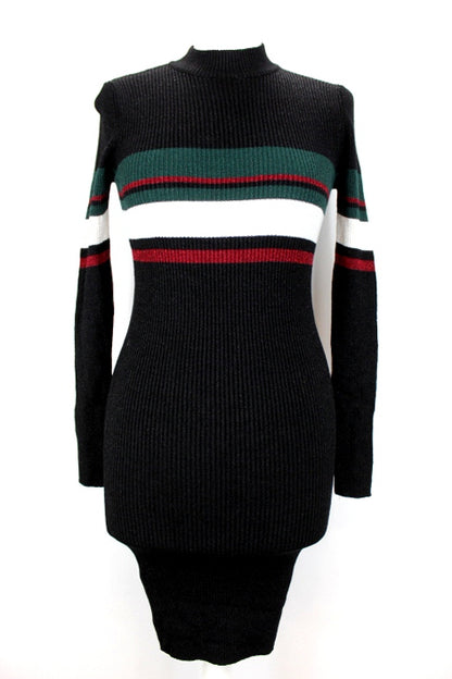 Robe très moulante Jennyfer taille 36 - friperie femmes, vêtements d'occasion, seconde main