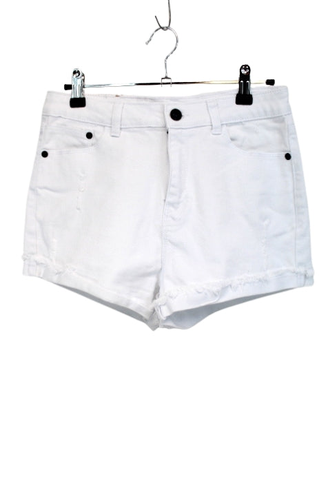 Short court effet usé - Poches avants et arrières - KIABI - Taille 38 - Friperie - Seconde main
