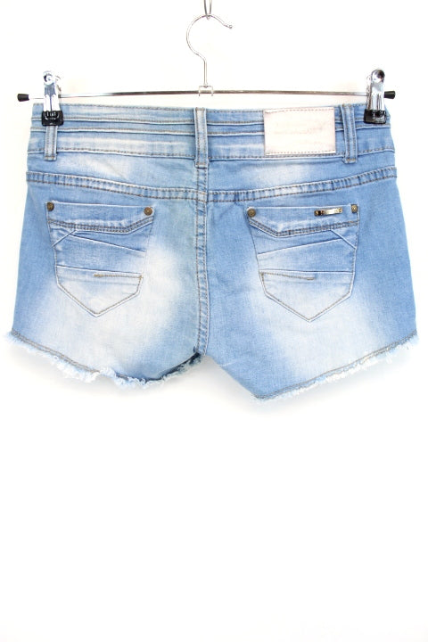Short déchiré avec strass Lexxury taille 38