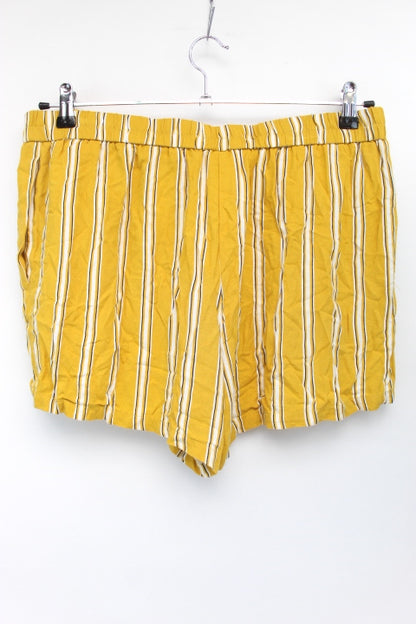 Short fluide avec deux poches Promod taille 44