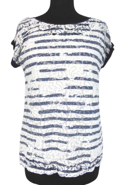 Top rayures et dentelle Hublot taille S - friperie femmes, vêtements d'occasion, seconde main