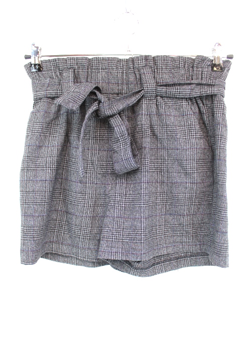 Short à carreaux avec poches Cache Cache taille 36 - friperie femmes, vêtements d'occasion, seconde main