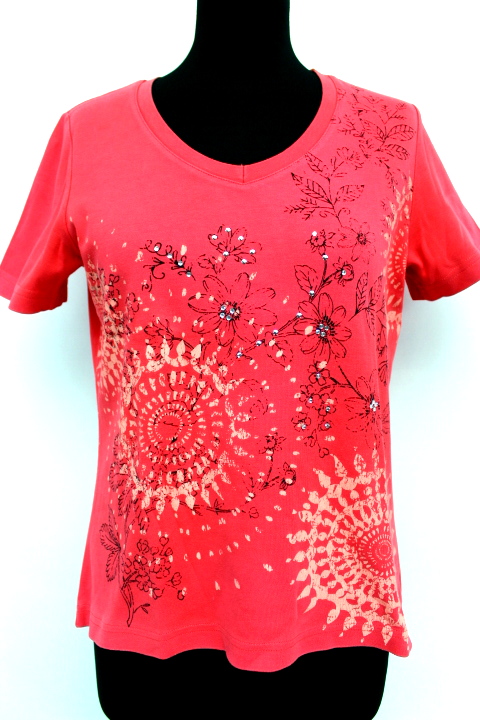 Tee-shirt motifs floraux avec sequins CHRISTINE LAURE taille 2 - Vêtement de seconde main - Friperie en ligne