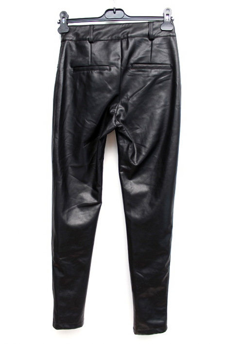 Pantalon simili cuir BERSHKA taille S