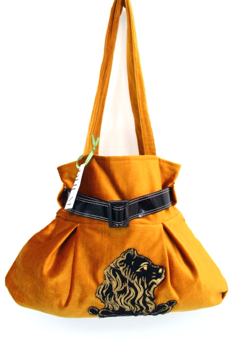 Sac bandoulière customisé avec lion et ceinture -Accessoire de seconde main - Friperie en ligne
