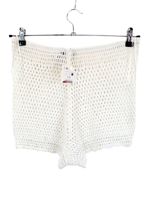 Short crochet en coton BERSHKA taille L NEUF